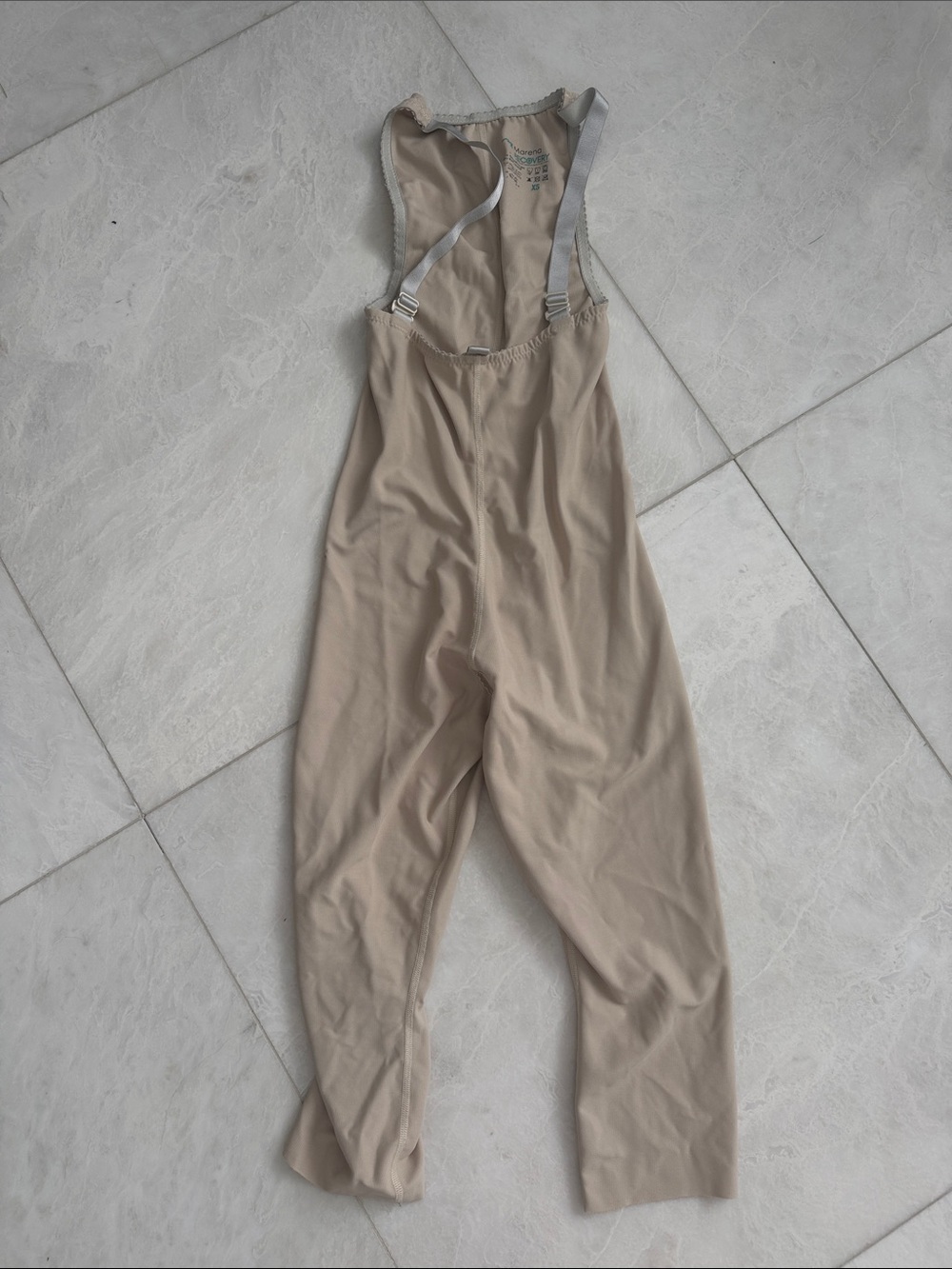 Woman’s Surgery Recovery Garments - Picture 10 of 11